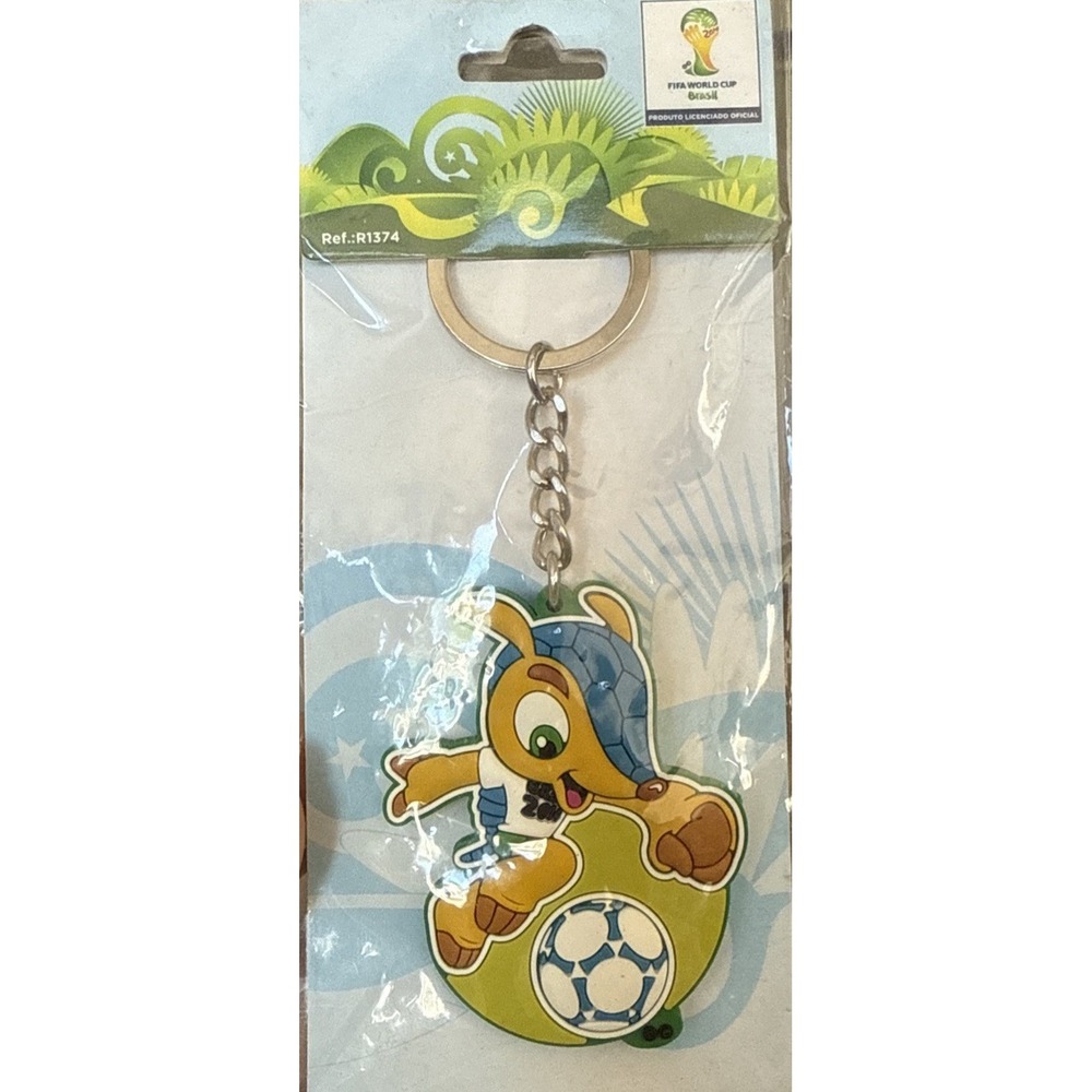 2014 FIFA‎ World Cup Brazil 3D keychain key ring chain RARE emblem mascot soccer